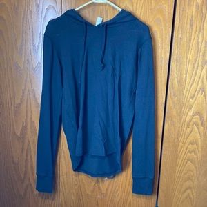 Alternative black hooded long sleeve athleisure too medium